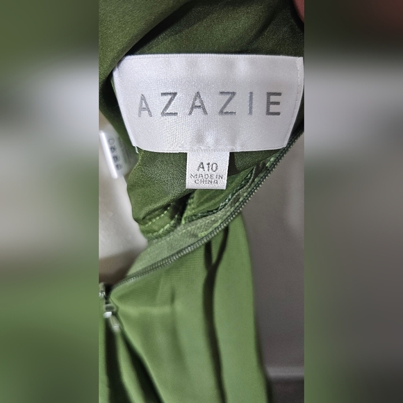 Azazie Womens  Forrest Green Halter Neckline Chiffon Bridesmaid Formal Sz A10 - Picture 6 of 9